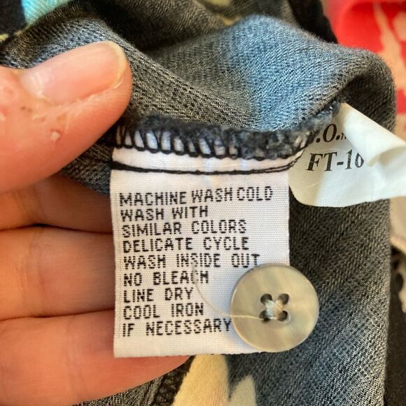 Maxi dress tropical floral print collared button down w/ extra button🌹 - Picture 7 of 7